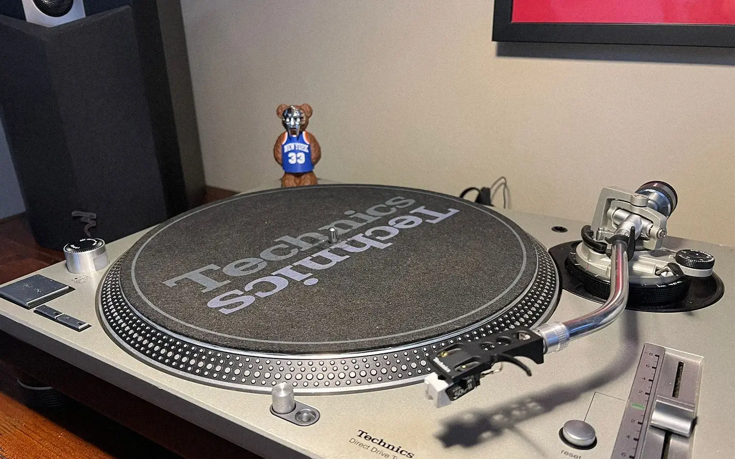 Technics SL-1200MK5 turntable in silver and black